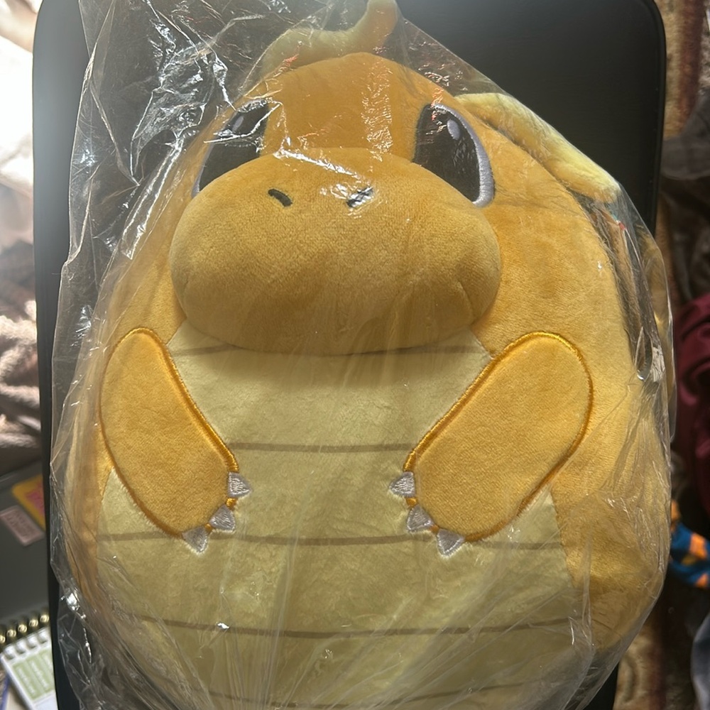 Squishmallows Pokémon Dragonite 14-in. Large Plush - NWT